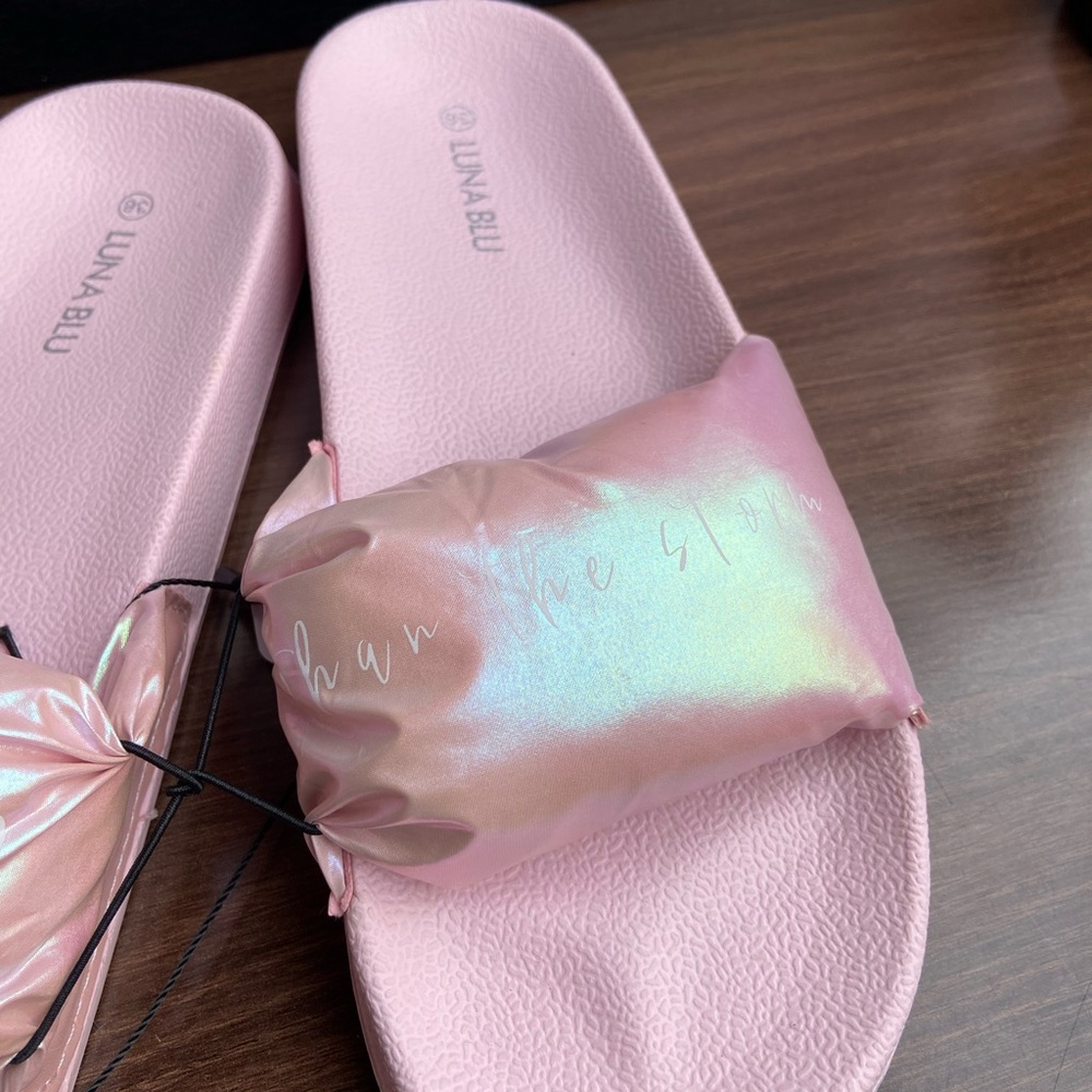 Luna Blu Pink Holographic Design Slides - Picture 7 of 7